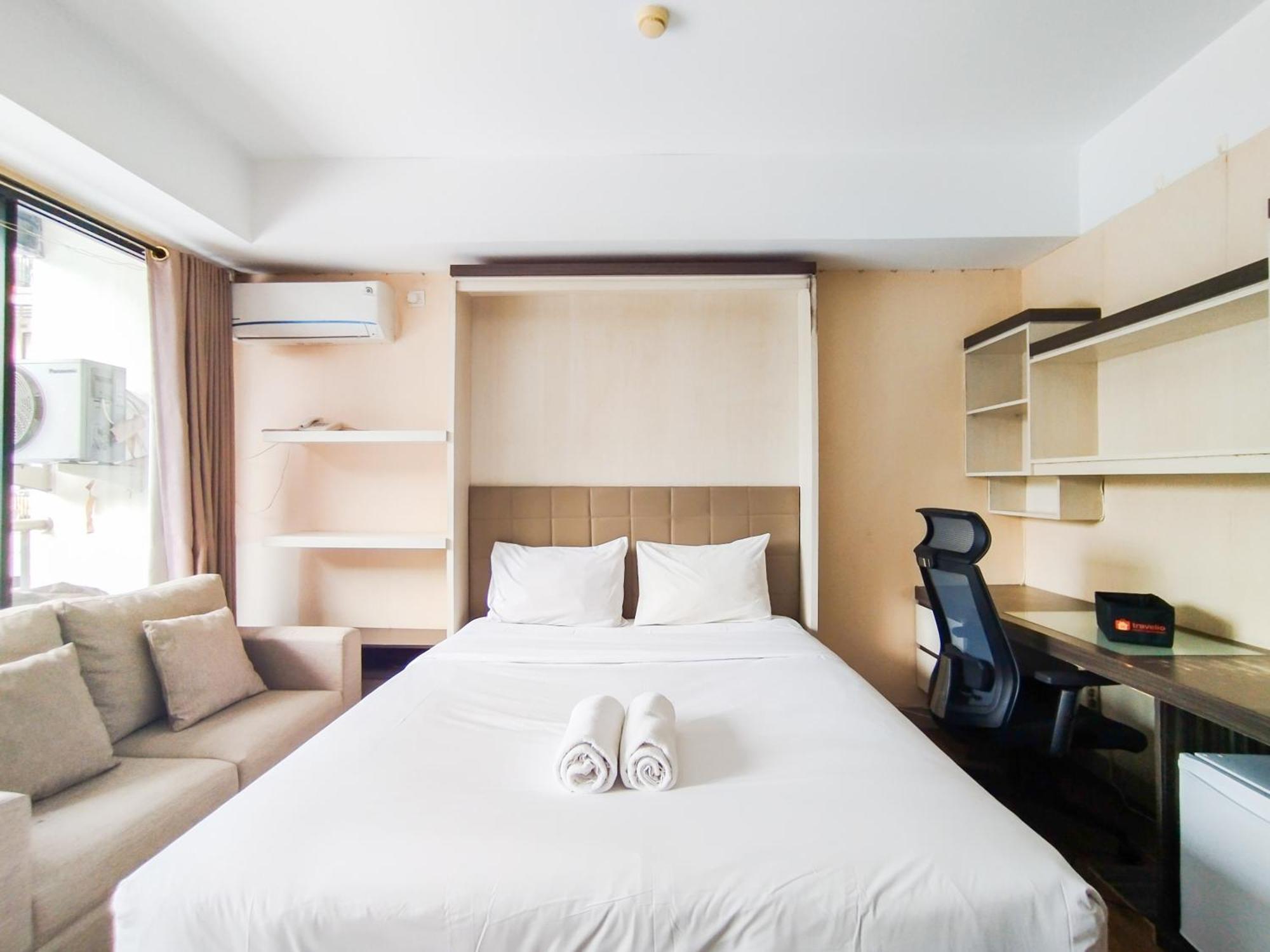 Simply And Comfy Studio Room Apartment Beverly Dago By Travelio Bandung Bagian luar foto